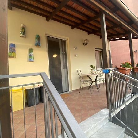 נאפולי Appartamento In Villa Alle Falde Del Vesuvio מראה חיצוני תמונה