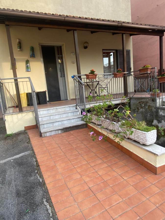 נאפולי Appartamento In Villa Alle Falde Del Vesuvio מראה חיצוני תמונה